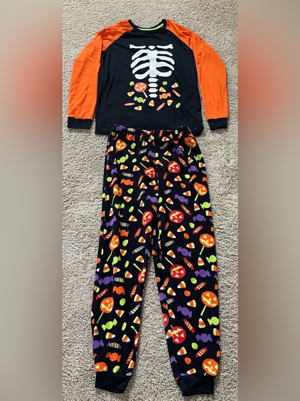 Halloween skeleton & candy 2 piece girls pajama set 14/16